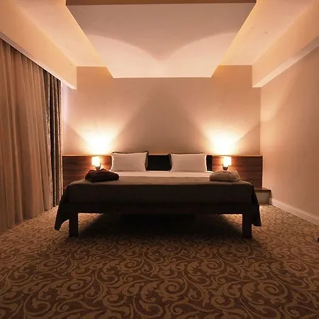 Madame Tadia מלון אסקיסהיר